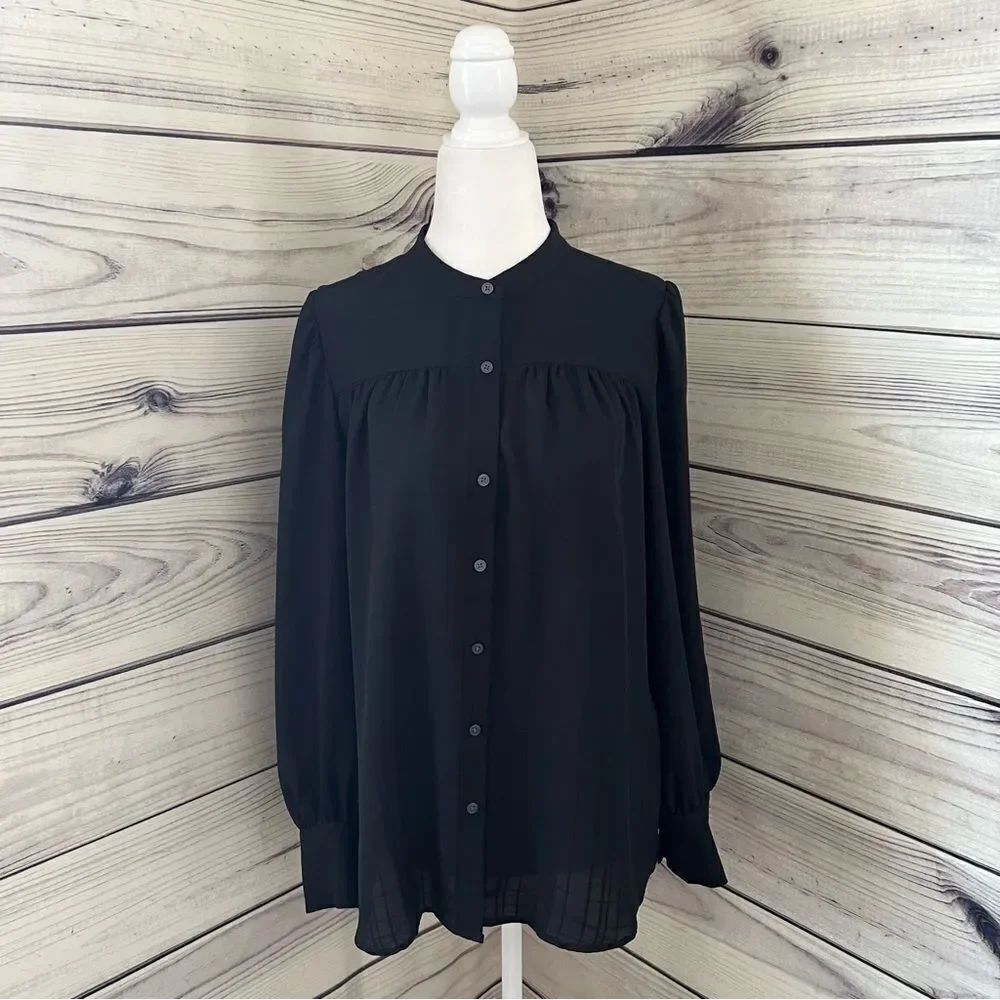 Loft Black Jacquard Patterned Button Down Blouse - Picture 5 of 10